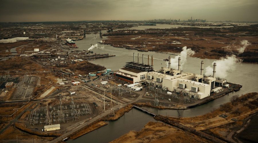 Kharg : «Il ne s’agit pas de détruire [les installations pétrolières], mais d’avoir un poids de négociation», analyse Gérard Vespierre